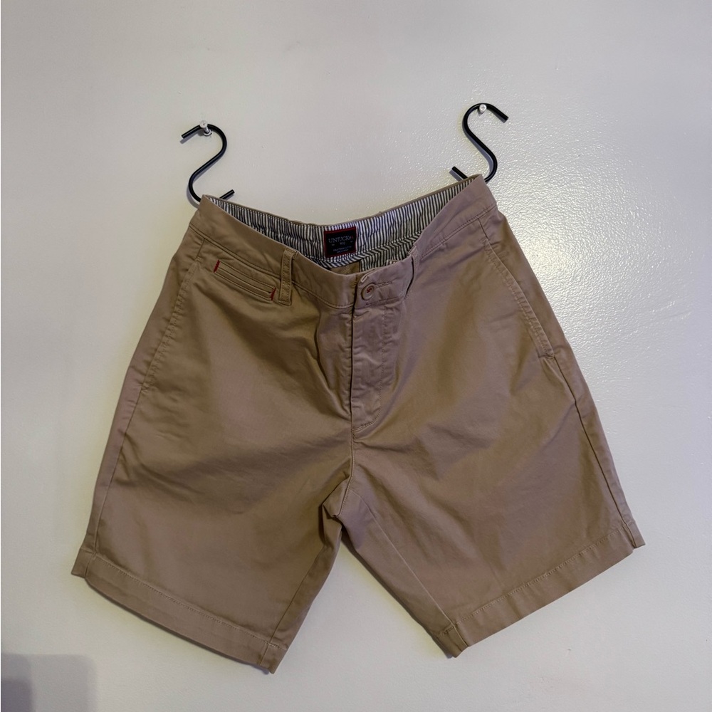 UNTUCKit Tan Flat Front Shorts Versatile Casual Wear